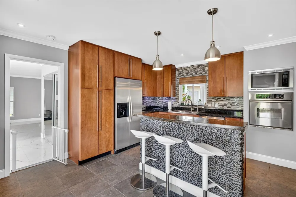 1948 NE 7TH TERRACE Wilton Manors, FL 33305
