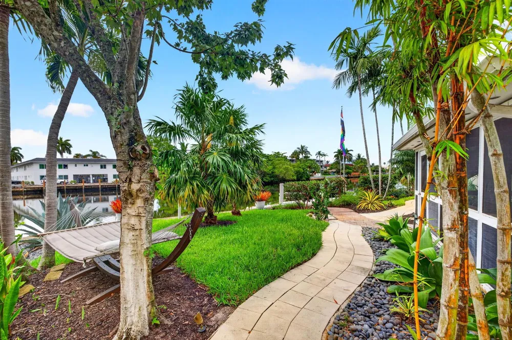 1948 NE 7TH TERRACE Wilton Manors, FL 33305