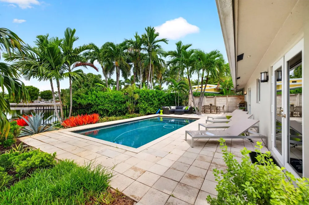 1948 NE 7TH TERRACE Wilton Manors, FL 33305