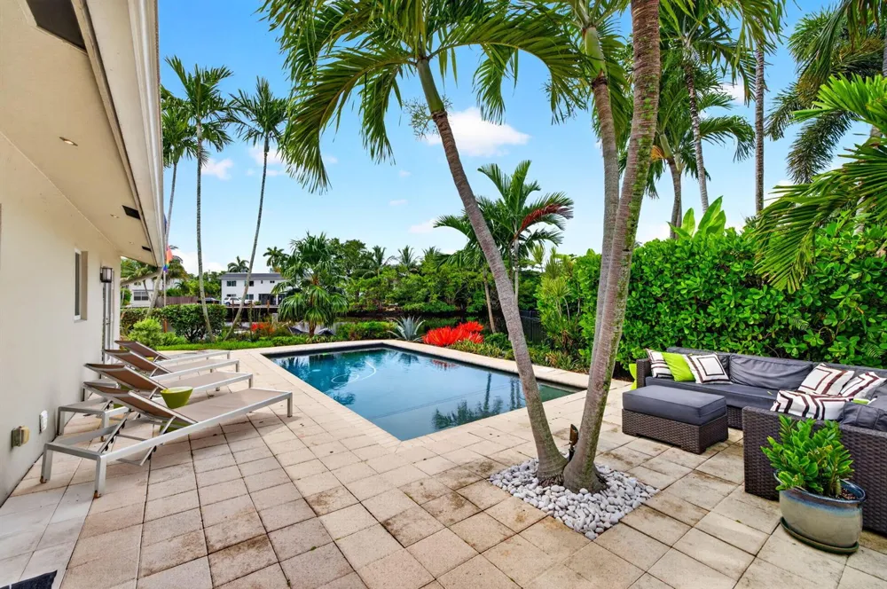 1948 NE 7TH TERRACE Wilton Manors, FL 33305
