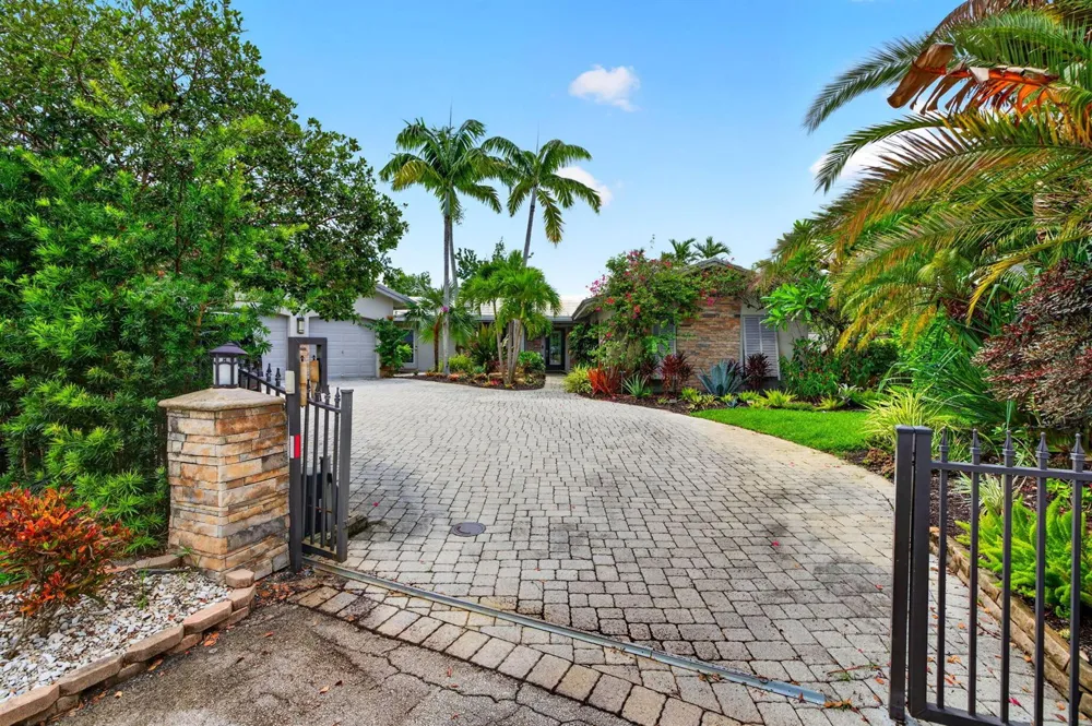 1948 NE 7TH TERRACE Wilton Manors, FL 33305
