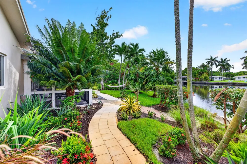 1948 NE 7TH TERRACE Wilton Manors, FL 33305