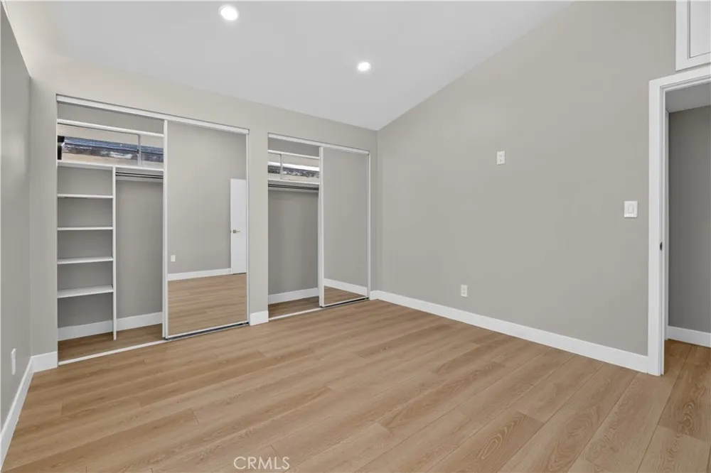 16427 Clymer Street Granada Hills, CA 91344