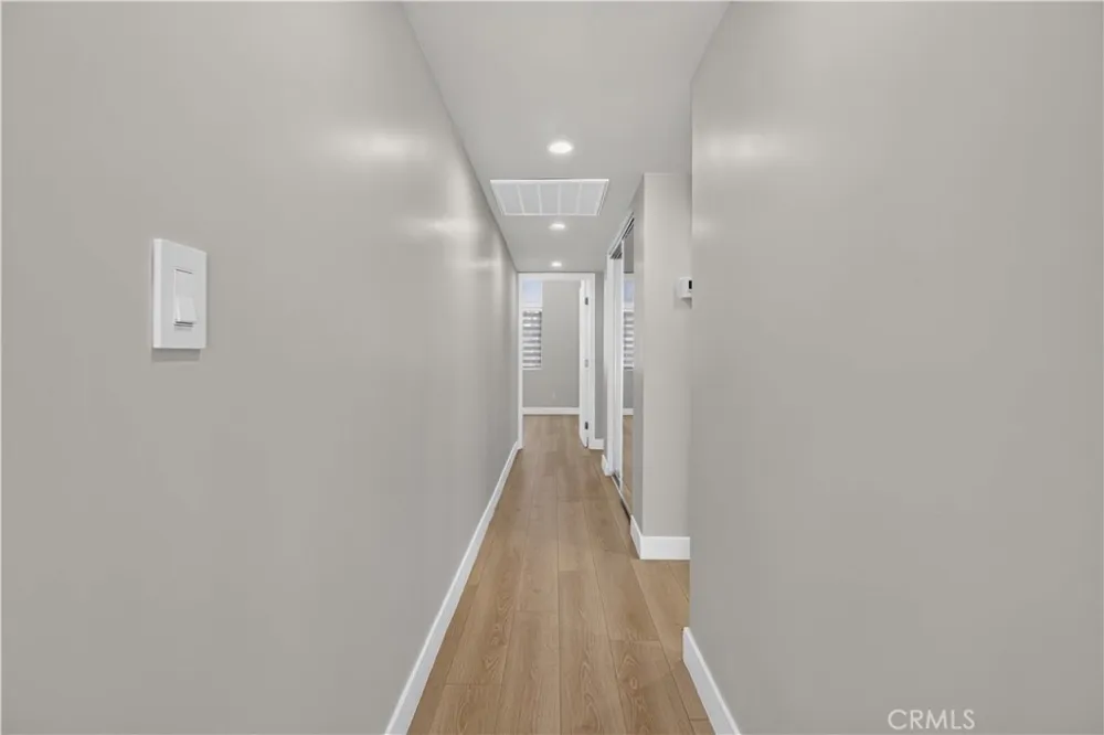 16427 Clymer Street Granada Hills, CA 91344