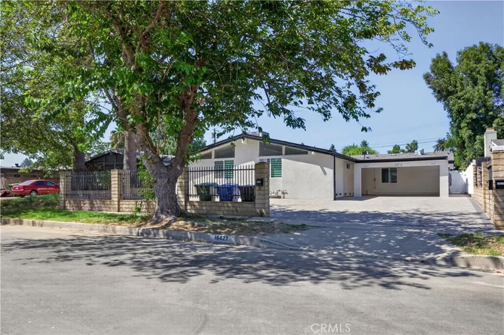16427 Clymer Street Granada Hills, CA 91344