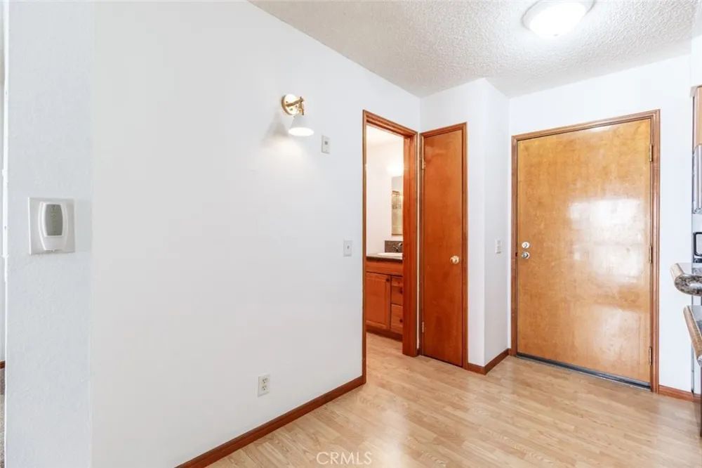 20234 Cantara Street #231 Winnetka, CA 91306