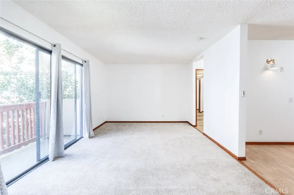 20234 Cantara Street #231 Winnetka, CA 91306