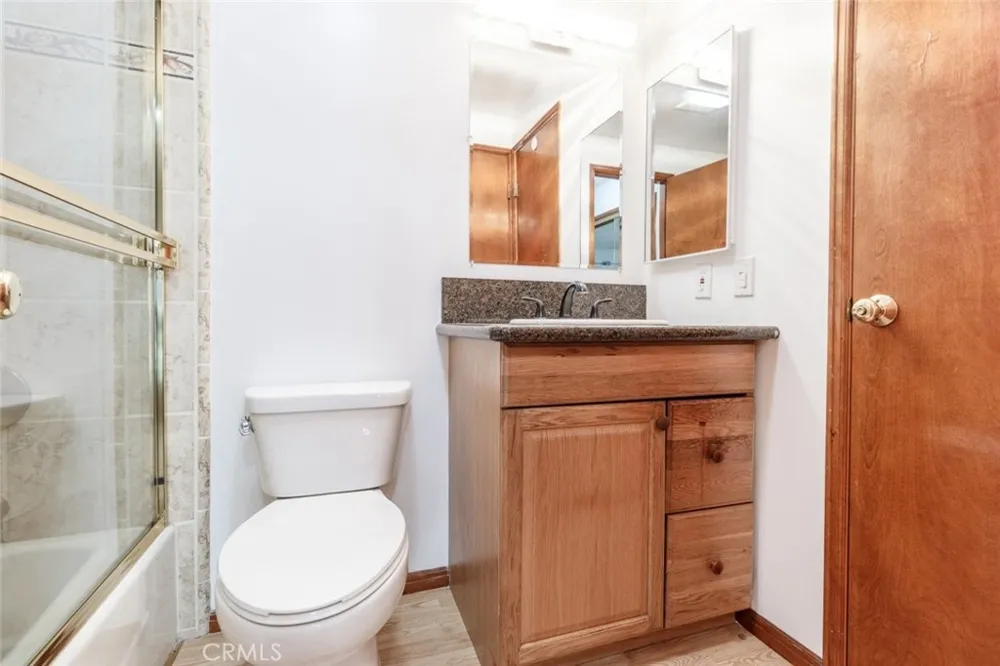 20234 Cantara Street #231 Winnetka, CA 91306