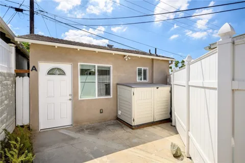 1816 Hillside #A