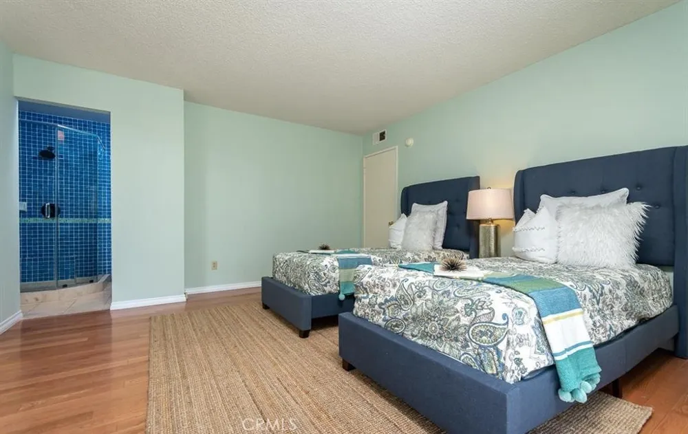 4406 Vista Place La Canada Flintridge, CA 91011