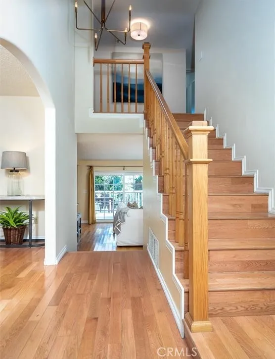 4406 Vista Place La Canada Flintridge, CA 91011