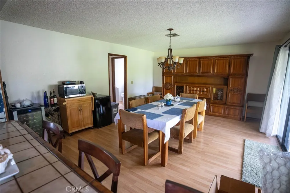 18180 Lakeview Victorville, CA 92395