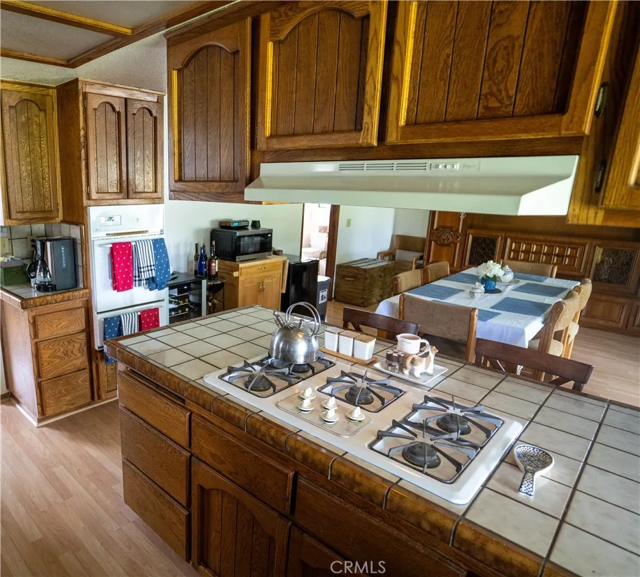 18180 Lakeview Victorville, CA 92395