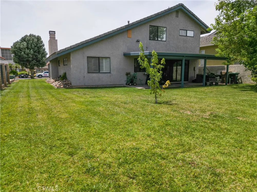 18180 Lakeview Victorville, CA 92395