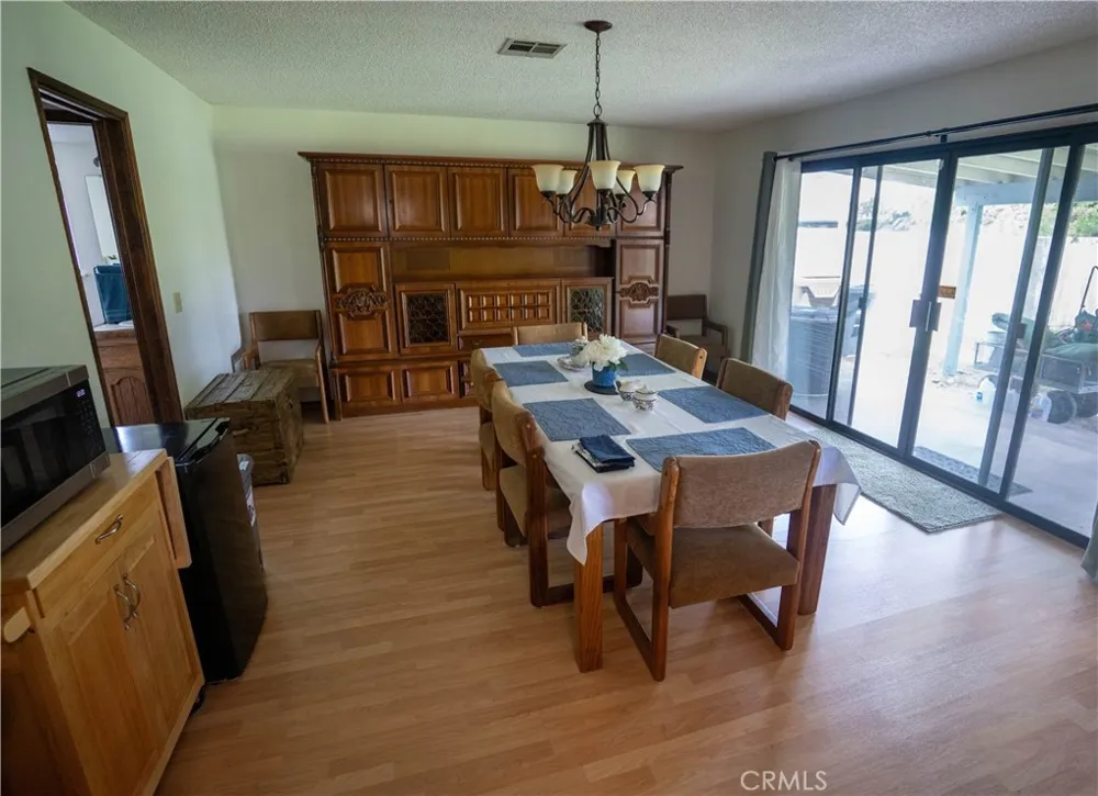 18180 Lakeview Victorville, CA 92395