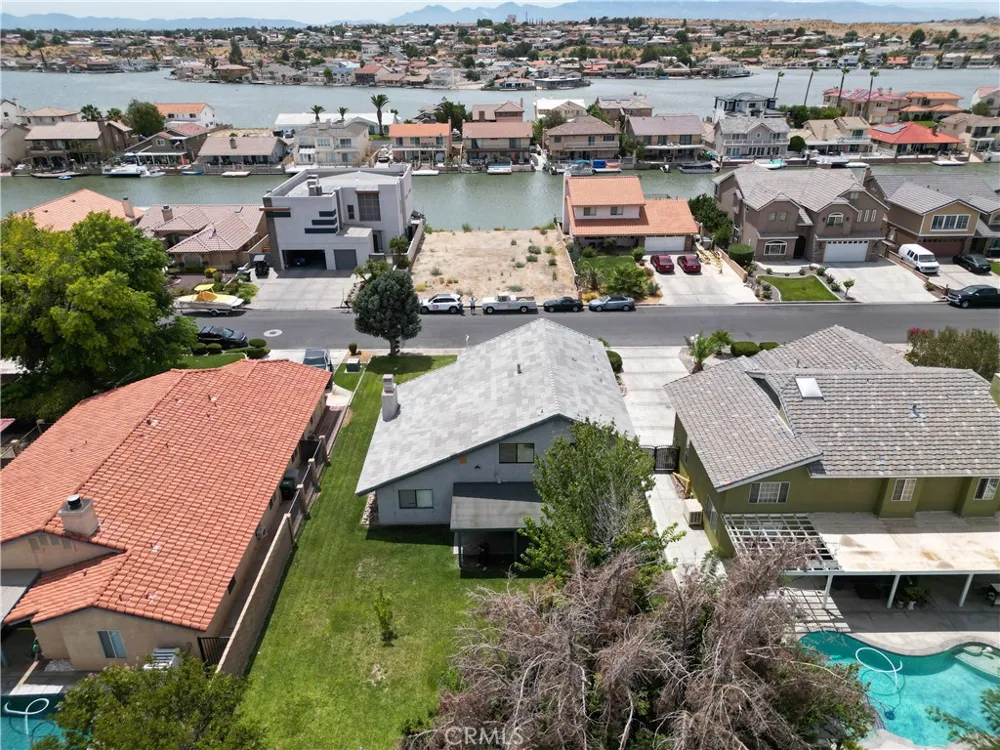 18180 Lakeview Victorville, CA 92395