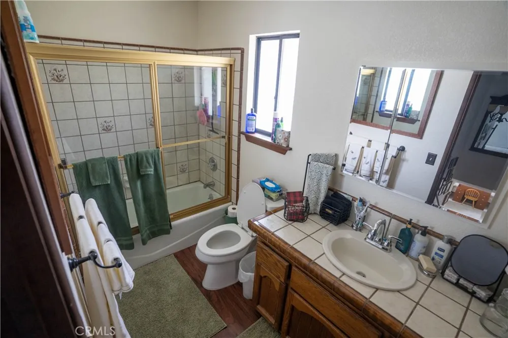 18180 Lakeview Victorville, CA 92395