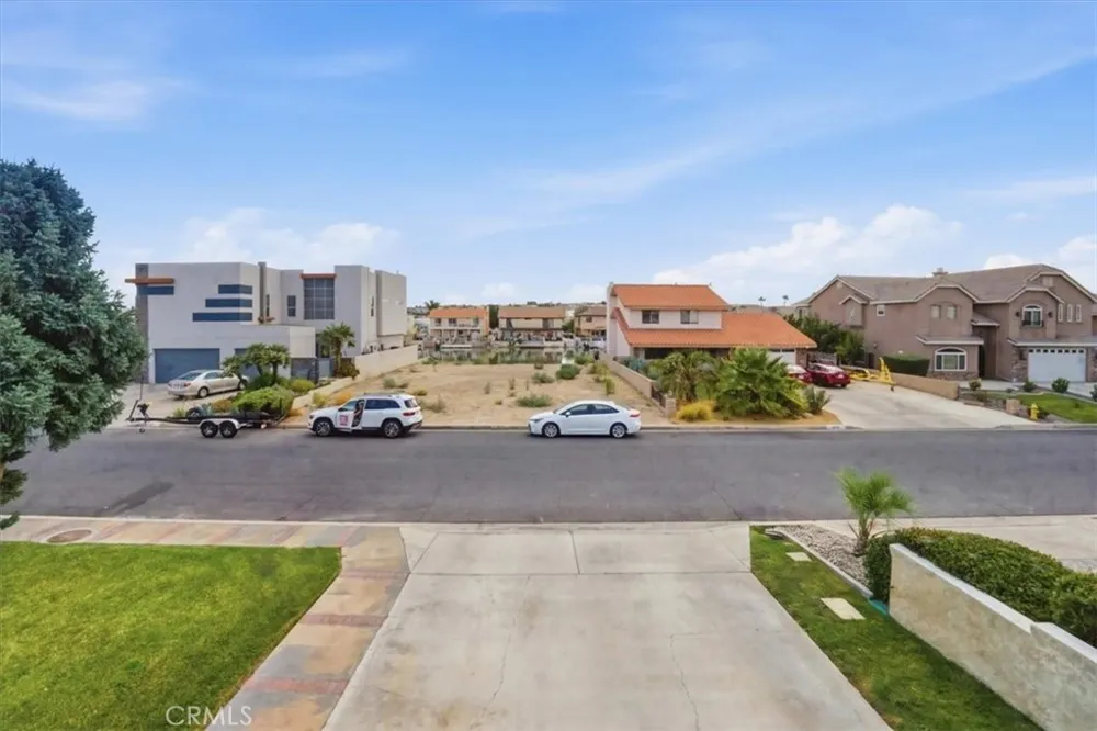 18180 Lakeview Victorville, CA 92395