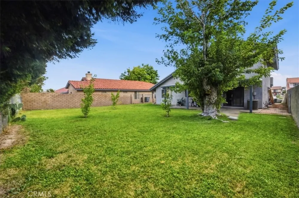 18180 Lakeview Victorville, CA 92395