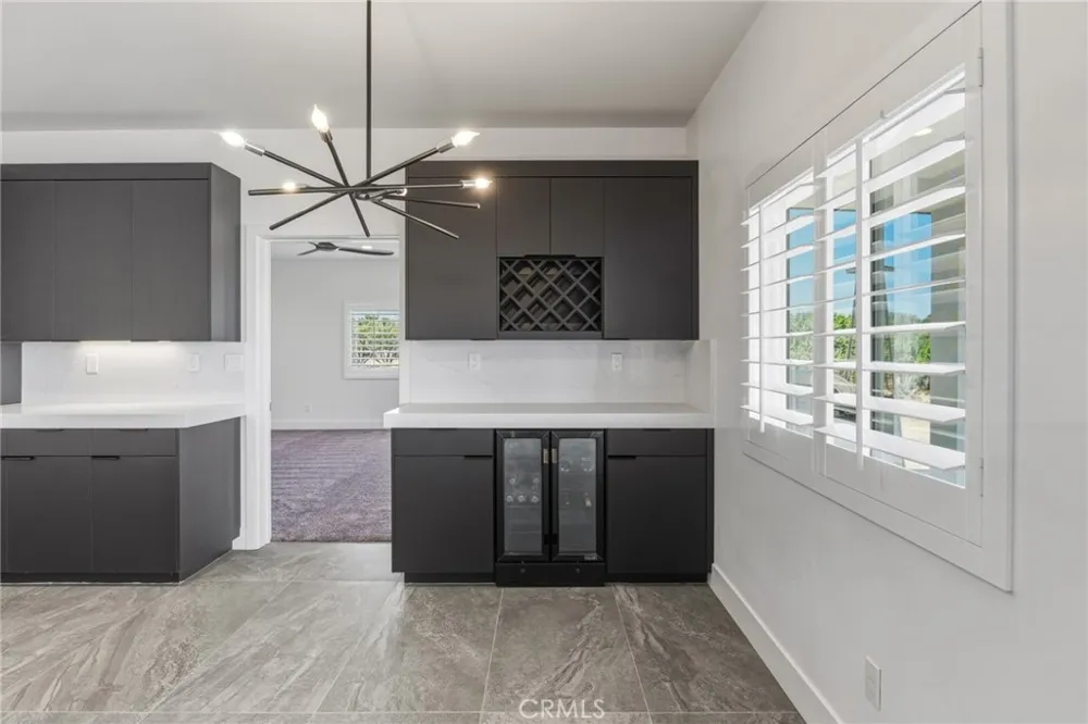 12026 Belmont Road Oak Hills, CA 92344
