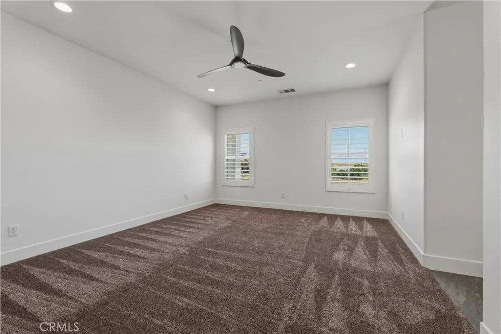 12026 Belmont Road Oak Hills, CA 92344
