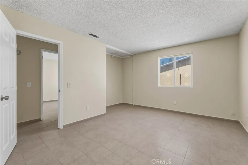 1520 Armory Barstow, CA 92311