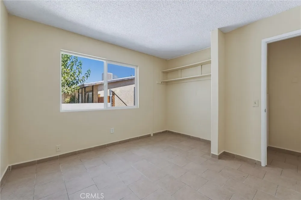 1520 Armory Barstow, CA 92311