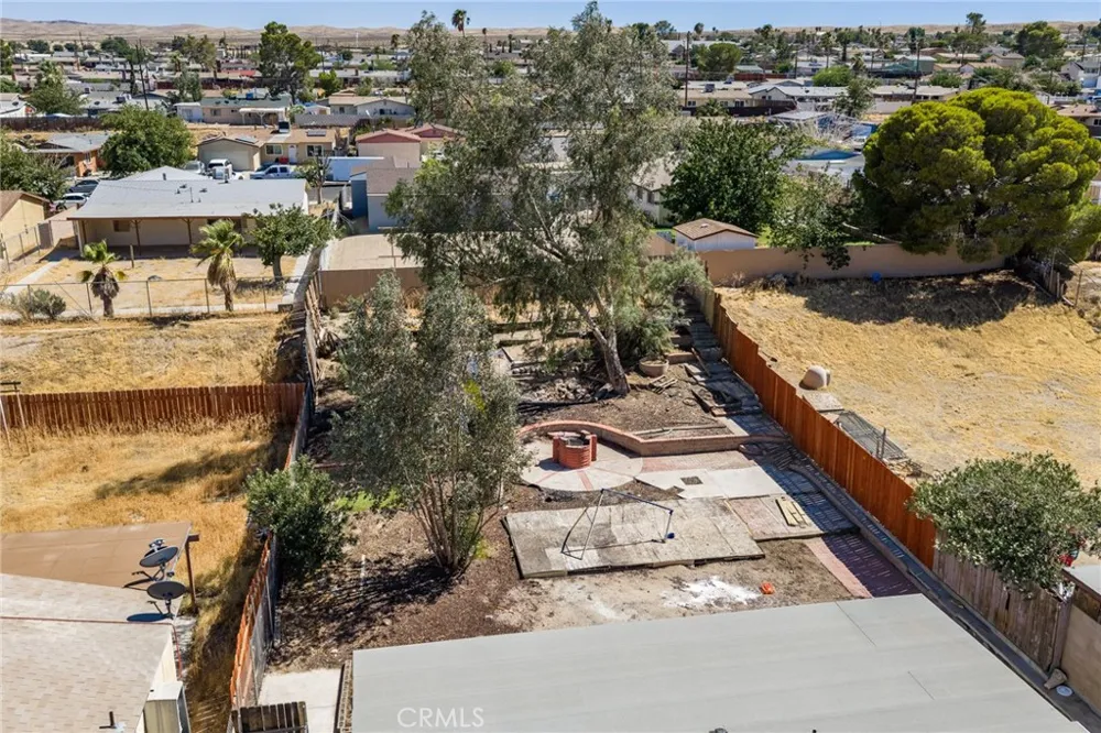 1520 Armory Barstow, CA 92311