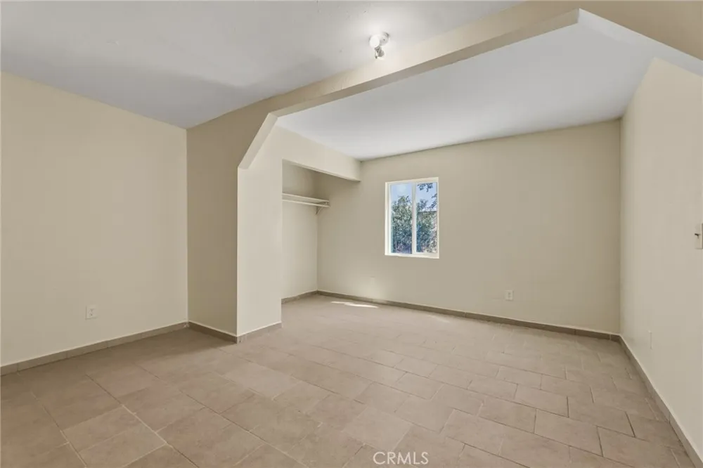 1520 Armory Barstow, CA 92311