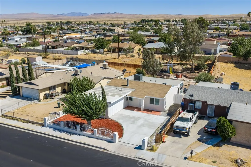 1520 Armory Barstow, CA 92311