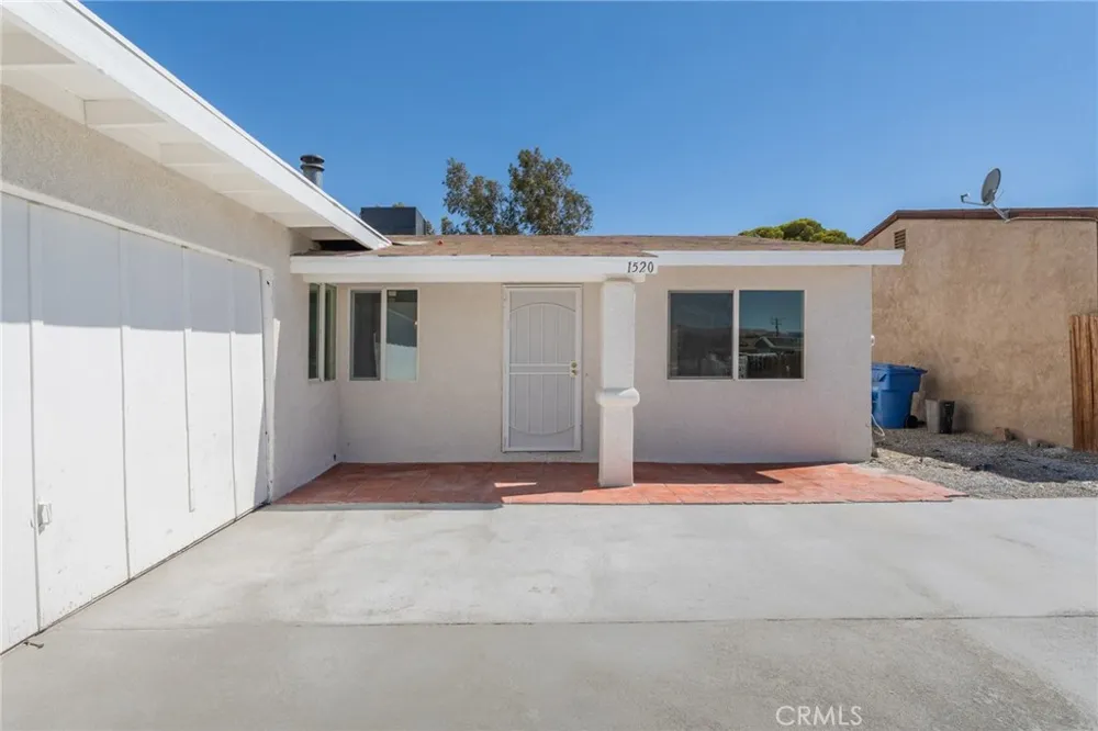 1520 Armory Barstow, CA 92311