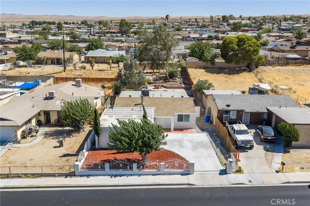1520 Armory Barstow, CA 92311