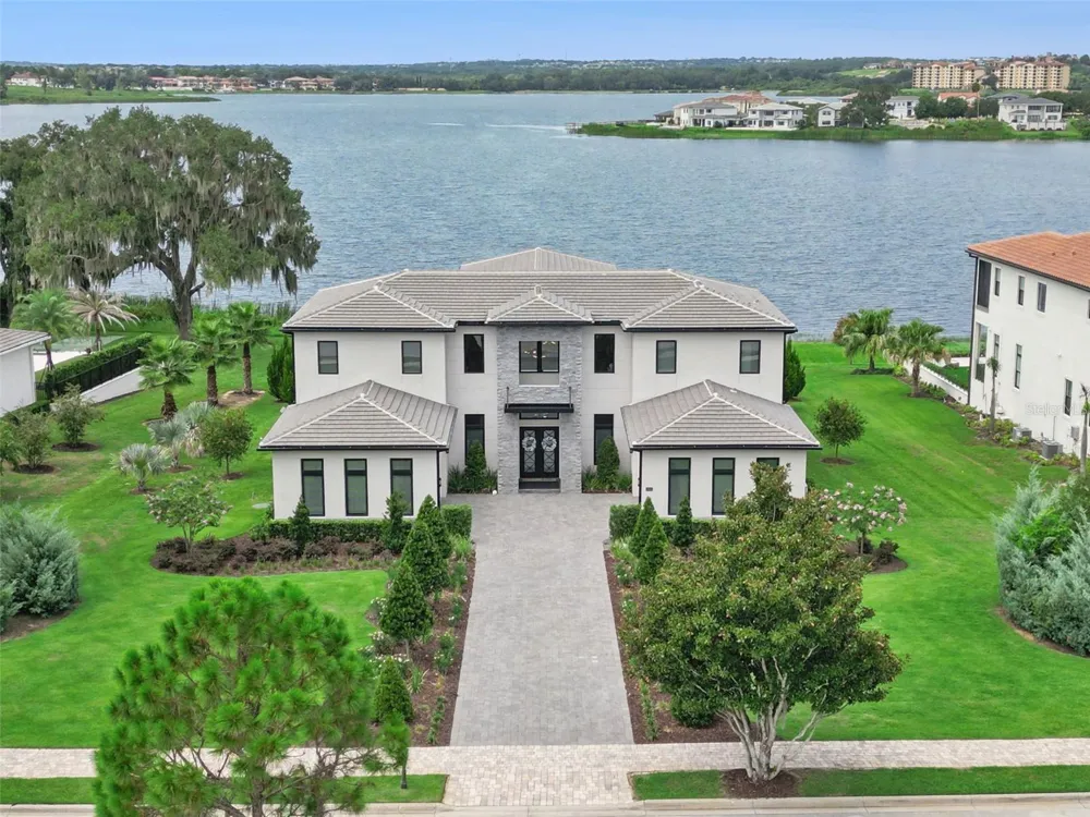 15421 PENDIO DRIVE Montverde, FL 34756