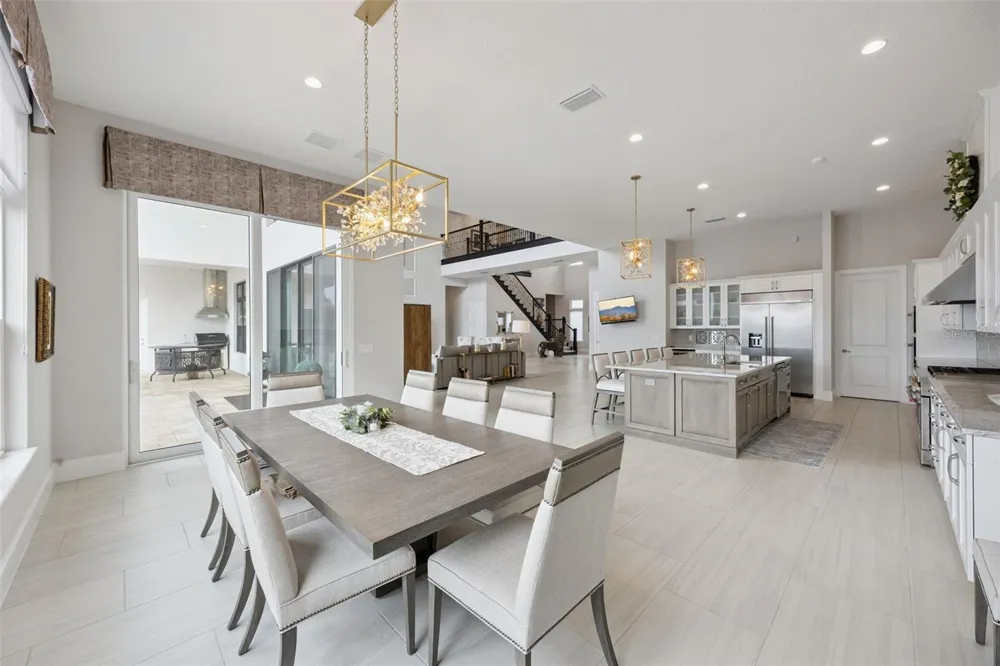 15421 PENDIO DRIVE Montverde, FL 34756