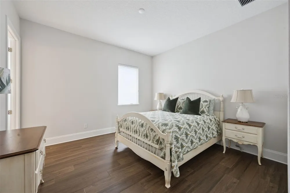 15421 PENDIO DRIVE Montverde, FL 34756