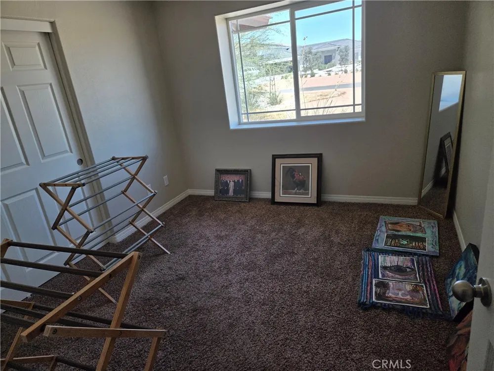 16118 OCOTILLA RD Apple Valley, CA 92307