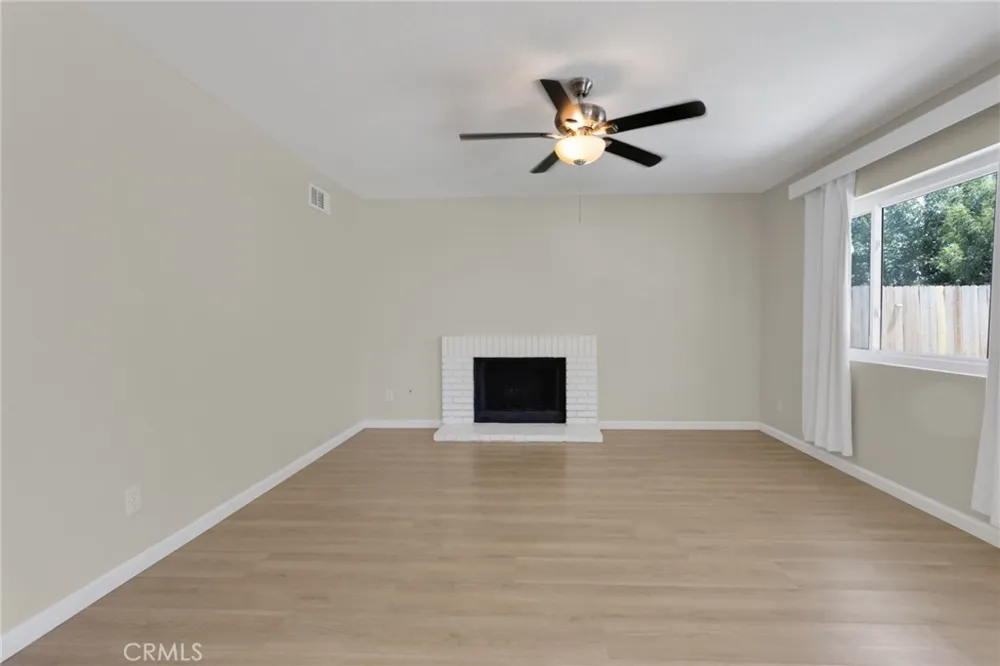 14363 Aspen Hesperia, CA 92344