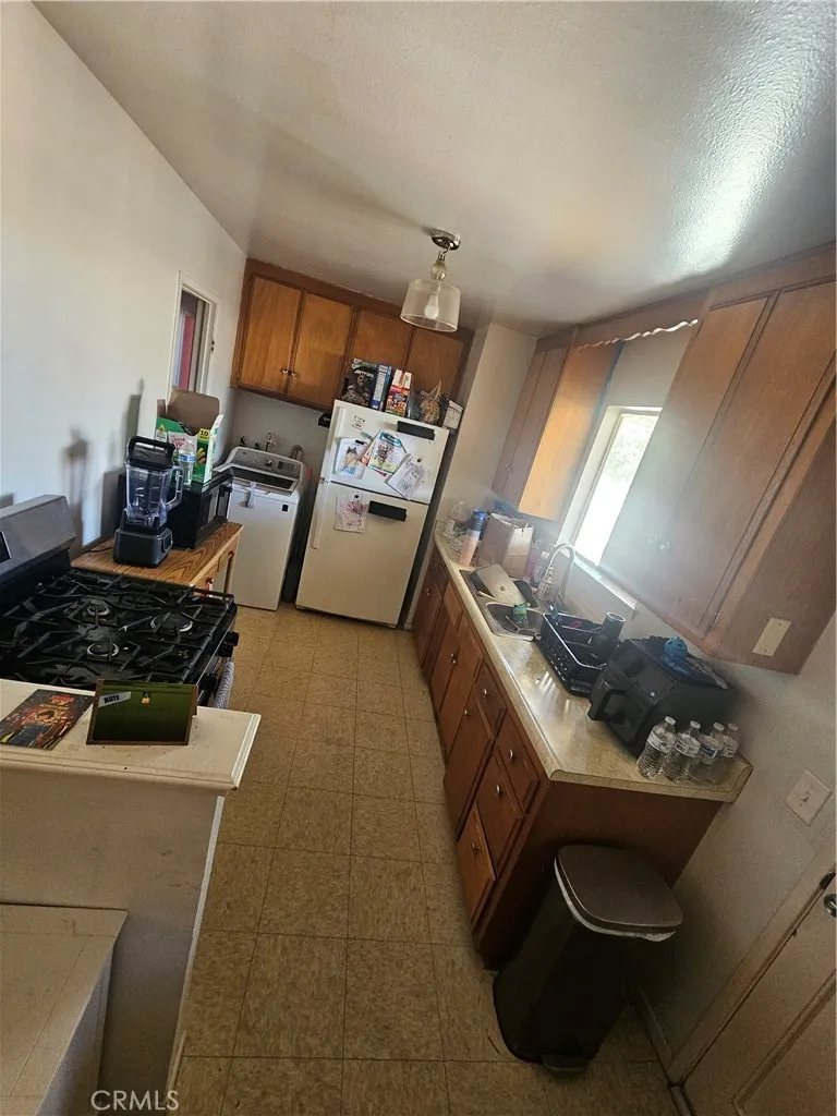 620 Sunset Court Barstow, CA 92311