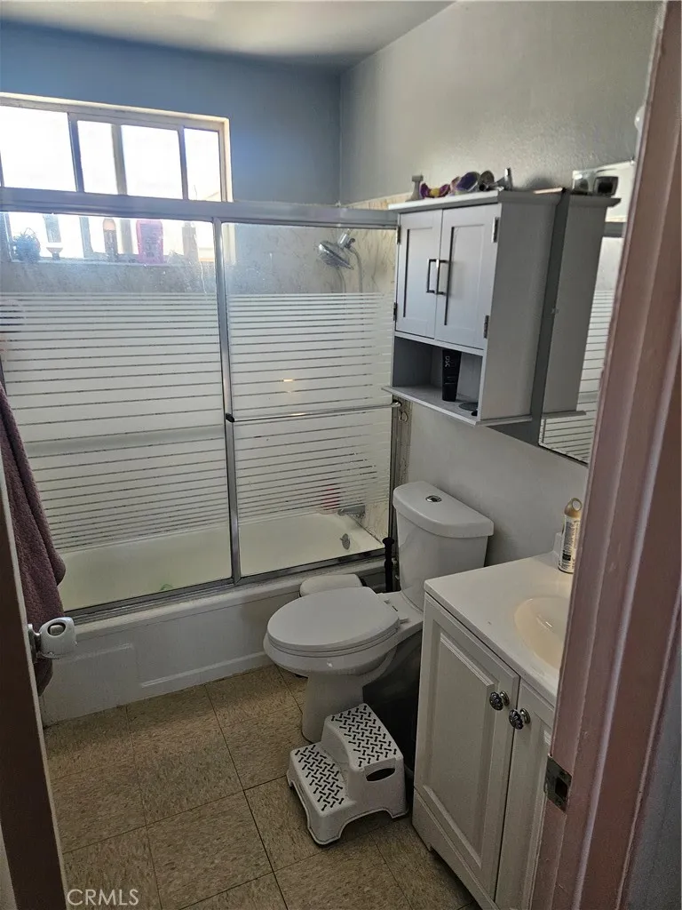 620 Sunset Court Barstow, CA 92311