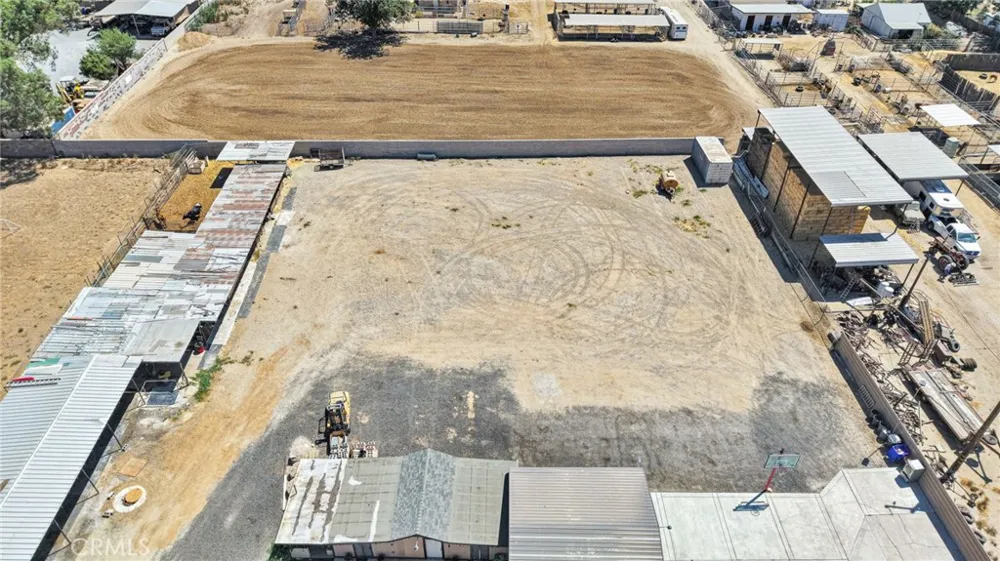 8082 Jurupa Valley Road Jurupa Valley, CA 91752
