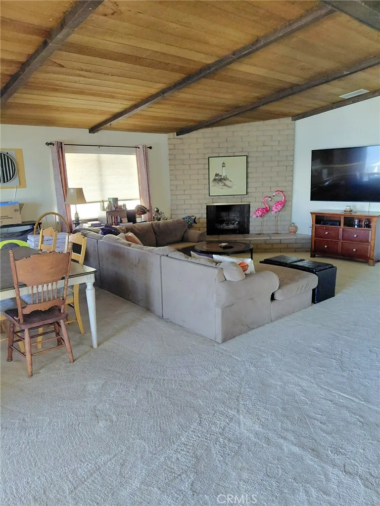 27564 Lakeview Helendale, CA 92342