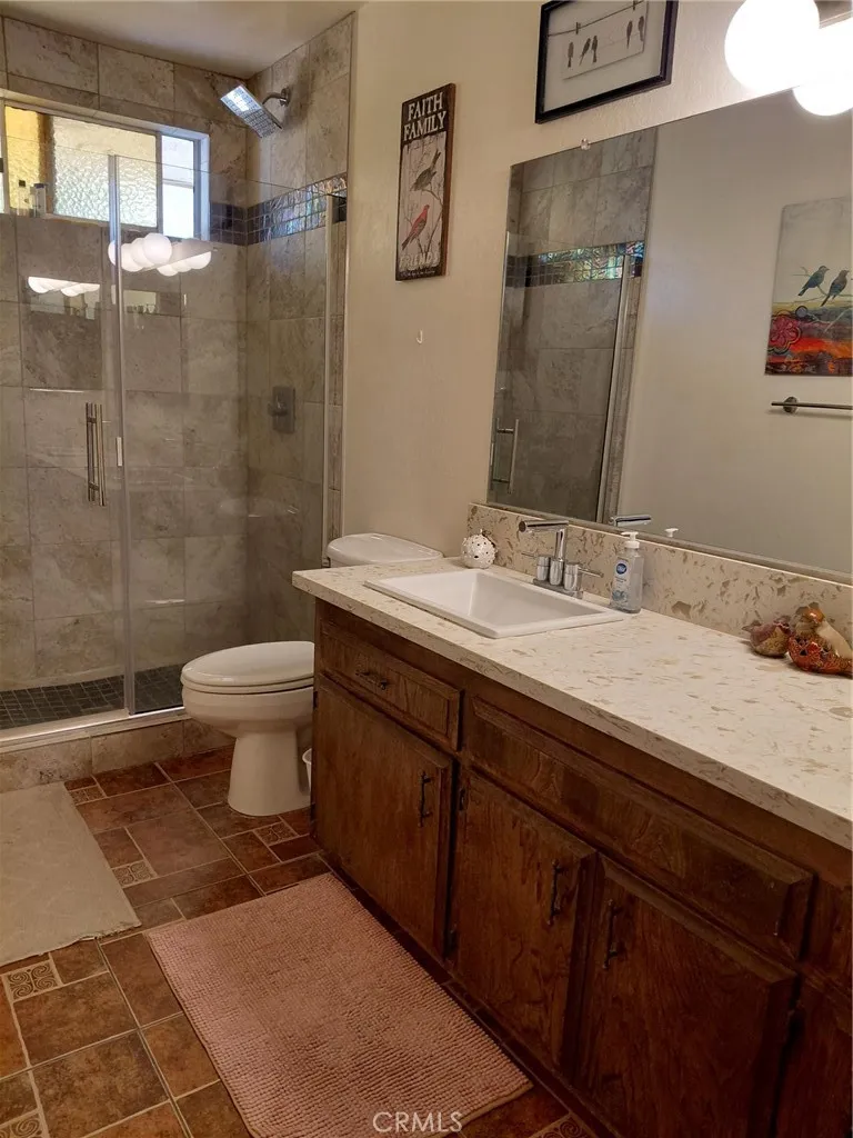 27564 Lakeview Helendale, CA 92342