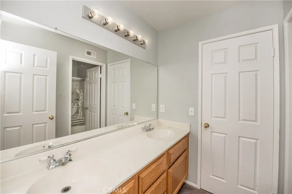 3134 Ranier Street Corona, CA 92881