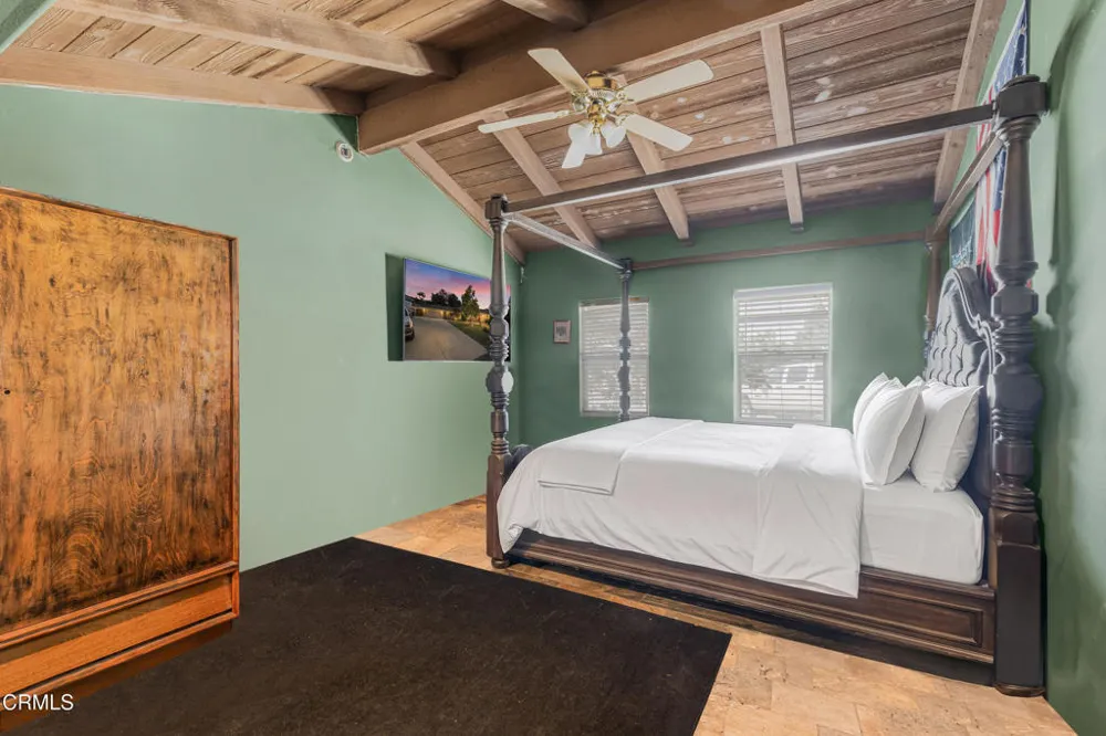 936 El Segundo Drive Thousand Oaks, CA 91362