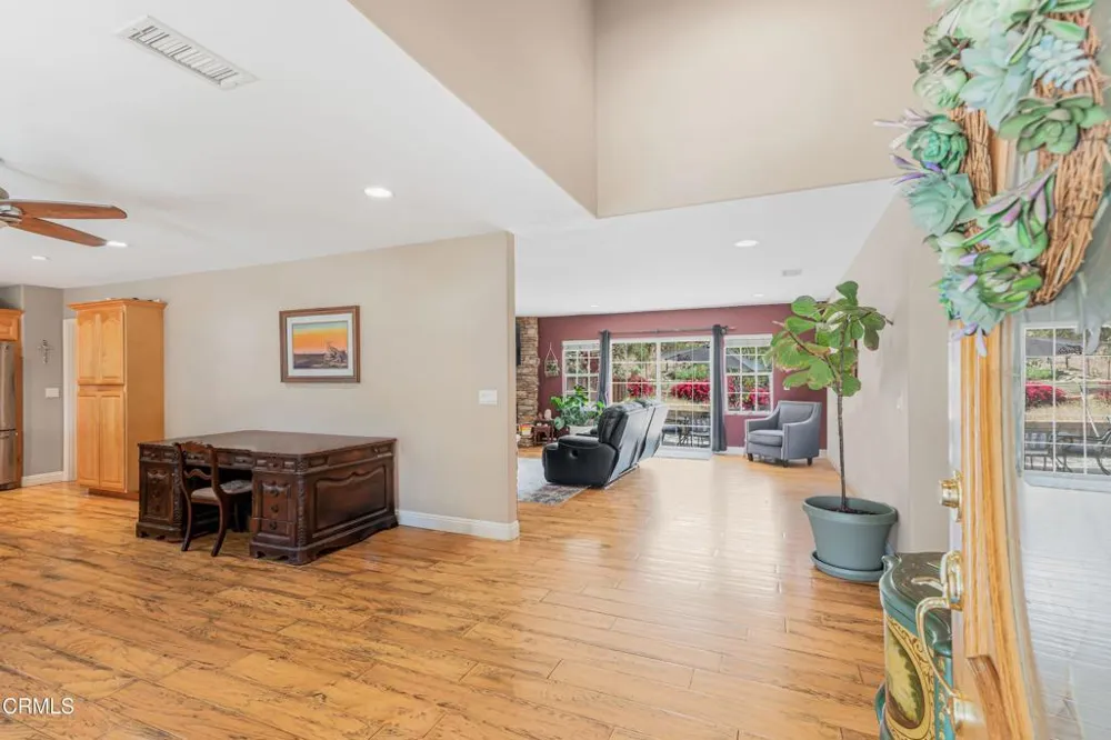 936 El Segundo Drive Thousand Oaks, CA 91362