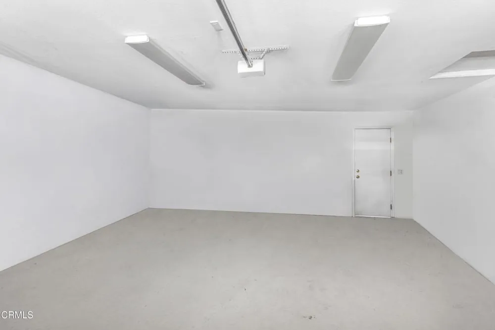 936 El Segundo Drive Thousand Oaks, CA 91362