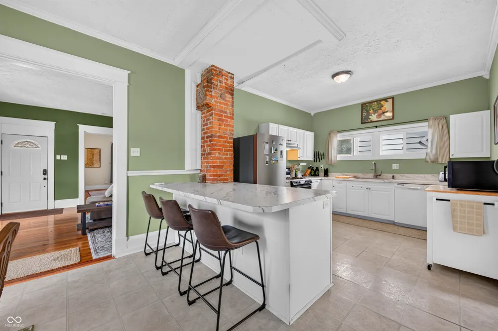 197 Hurricane Street Franklin, IN 46131