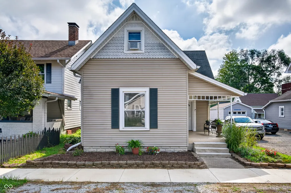 197 Hurricane Street Franklin, IN 46131