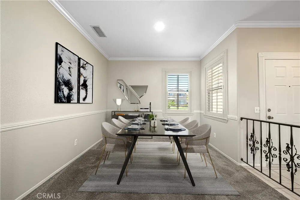 17886 Robusta Riverside, CA 92503