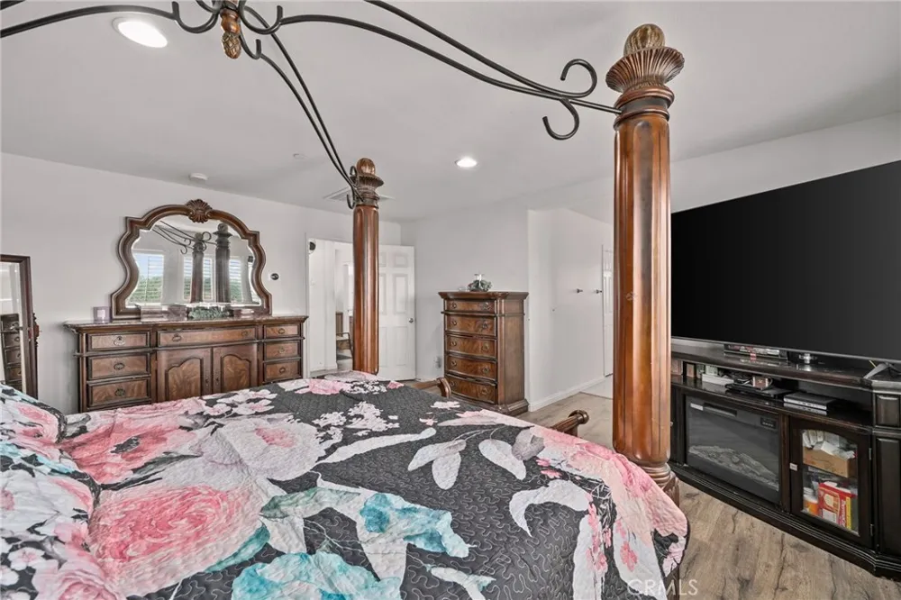 4247 Solomon Street Jurupa Valley, CA 92509
